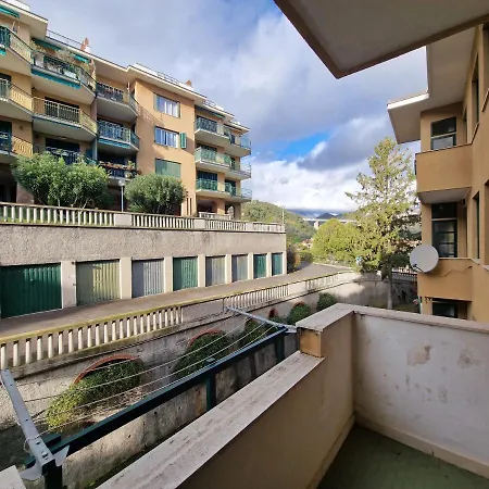 Milanomare-ampio E Comodo Piscina & Free Parking פייטרה ליגורה